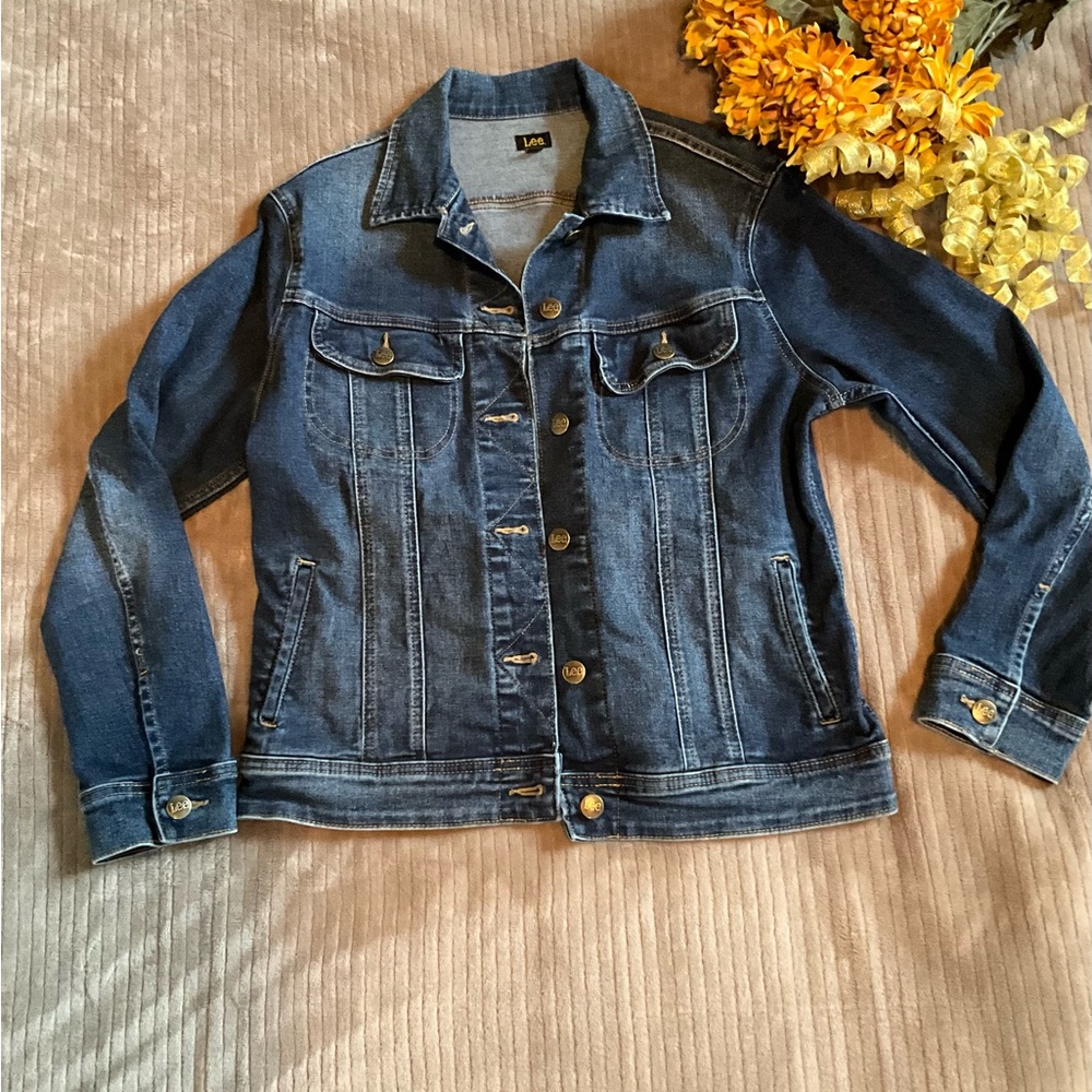 Lee’s Women's Blue Denim Jacket